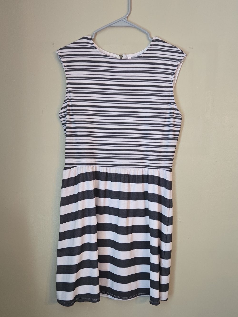 Xhilaration - White and Dark Gray Striped Dress